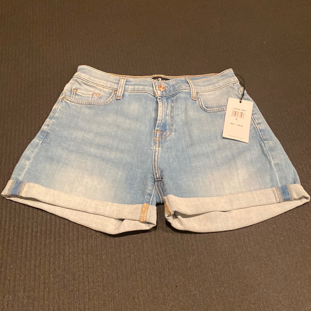 7 for all mankind Jean shorts!